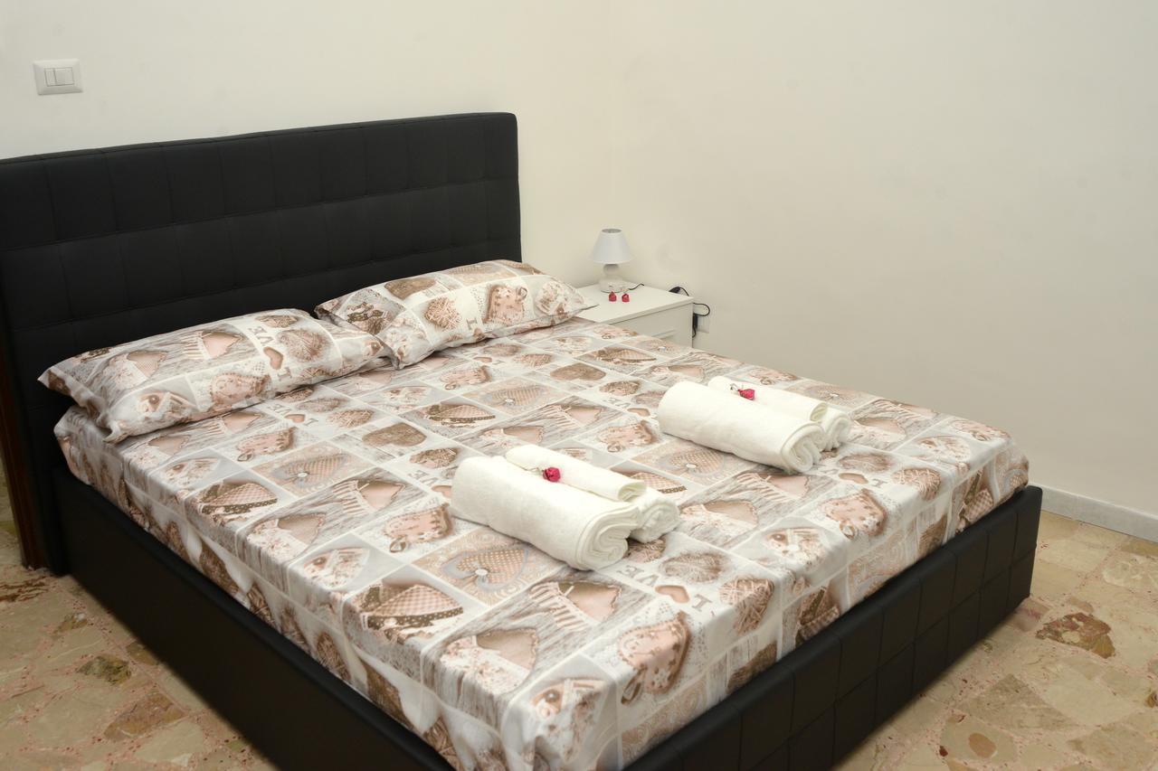 Exclusive House Center Apartment คาตาเนีย ภายนอก รูปภาพ
