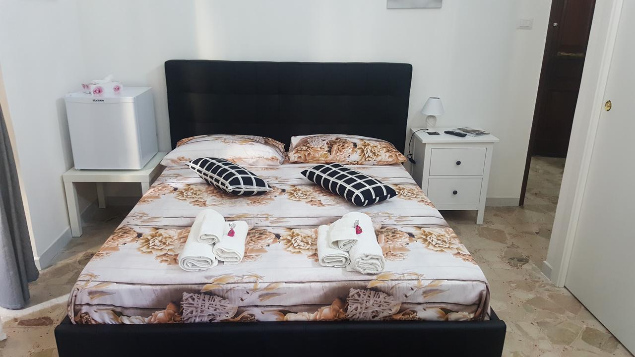 Exclusive House Center Apartment คาตาเนีย ภายนอก รูปภาพ