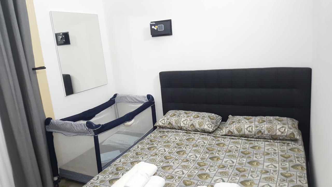 Exclusive House Center Apartment คาตาเนีย ภายนอก รูปภาพ
