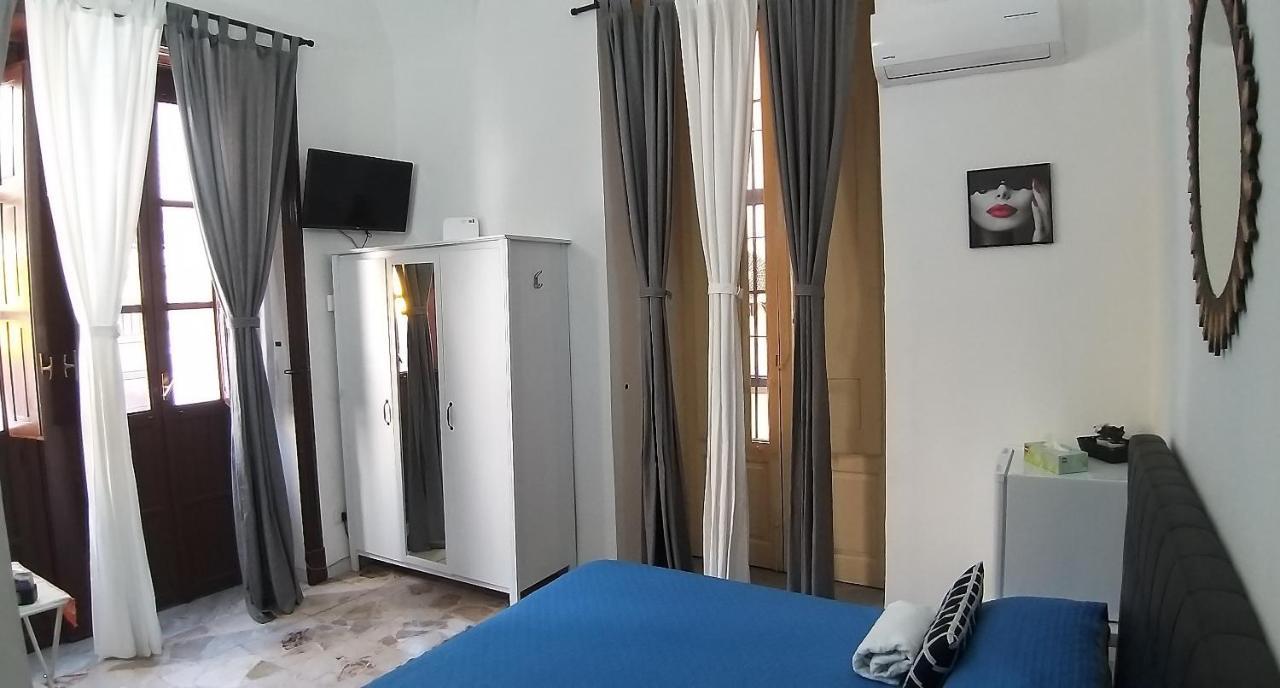 Exclusive House Center Apartment คาตาเนีย ภายนอก รูปภาพ